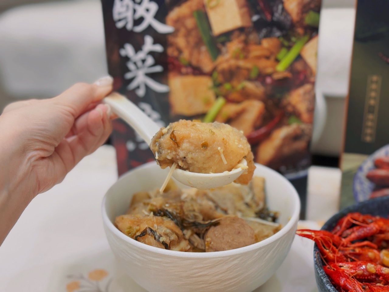 【宅配/團購美食】海揚鮮物║酸菜魚、蒜蓉小龍蝦、月亮蝦餅❤